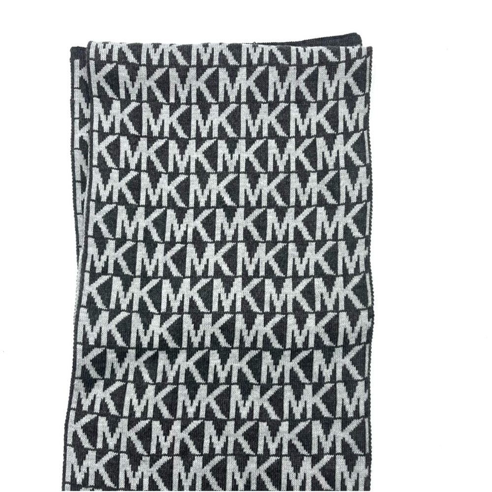 NWT MICHAEL Michael Kors Gray Signature Scarf